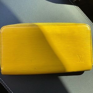 Louis Vuitton Wallet